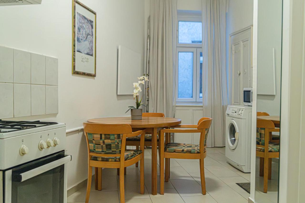 Economy 1Br Apartment Well Connected To The Whole City 비엔나 외부 사진