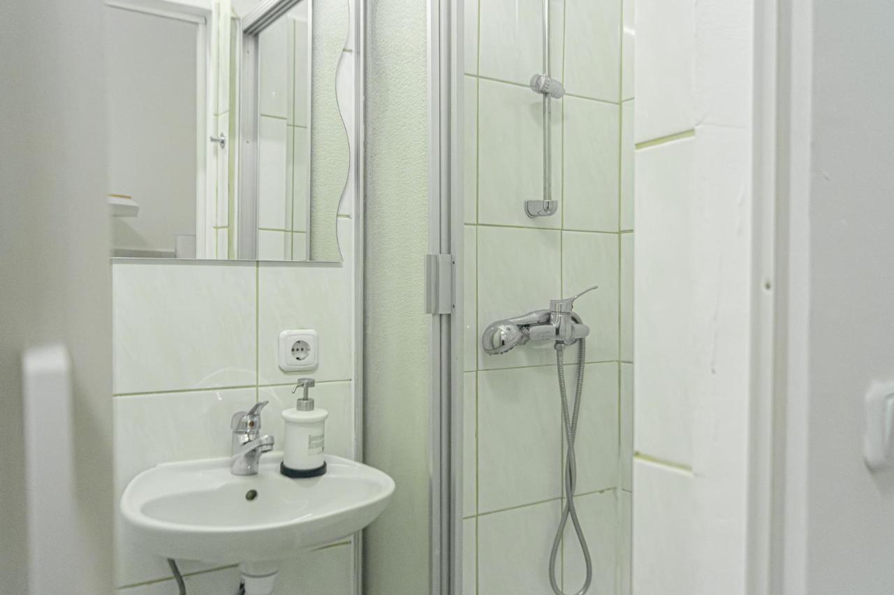 Economy 1Br Apartment Well Connected To The Whole City 비엔나 외부 사진